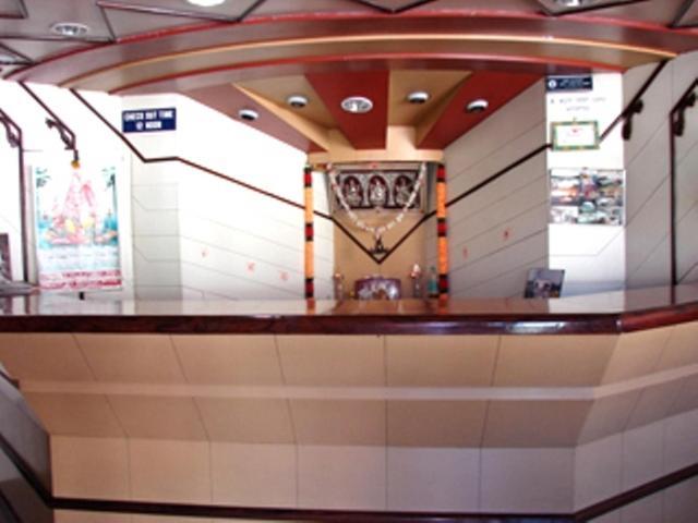 Hotel Preethi Palace Уті Екстер'єр фото