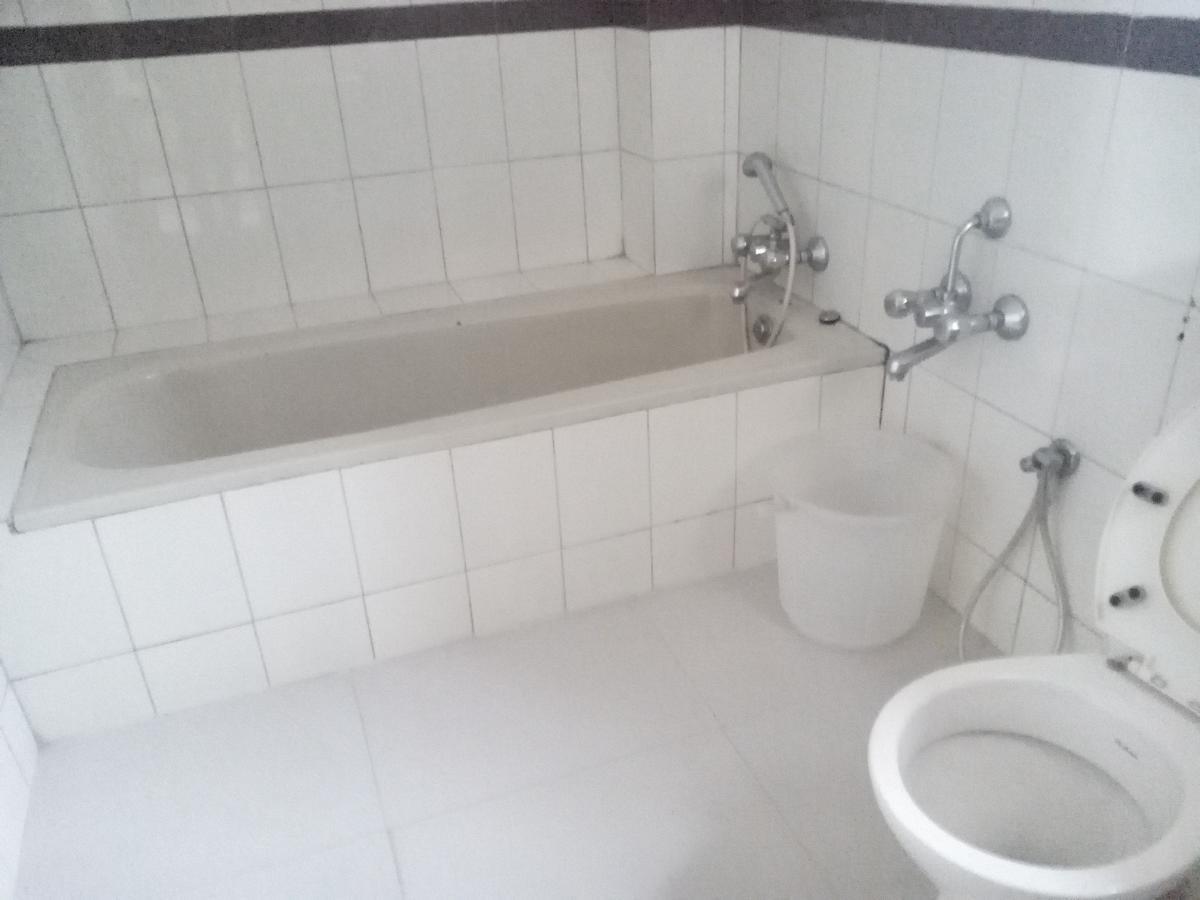 Hotel Preethi Palace Уті Екстер'єр фото